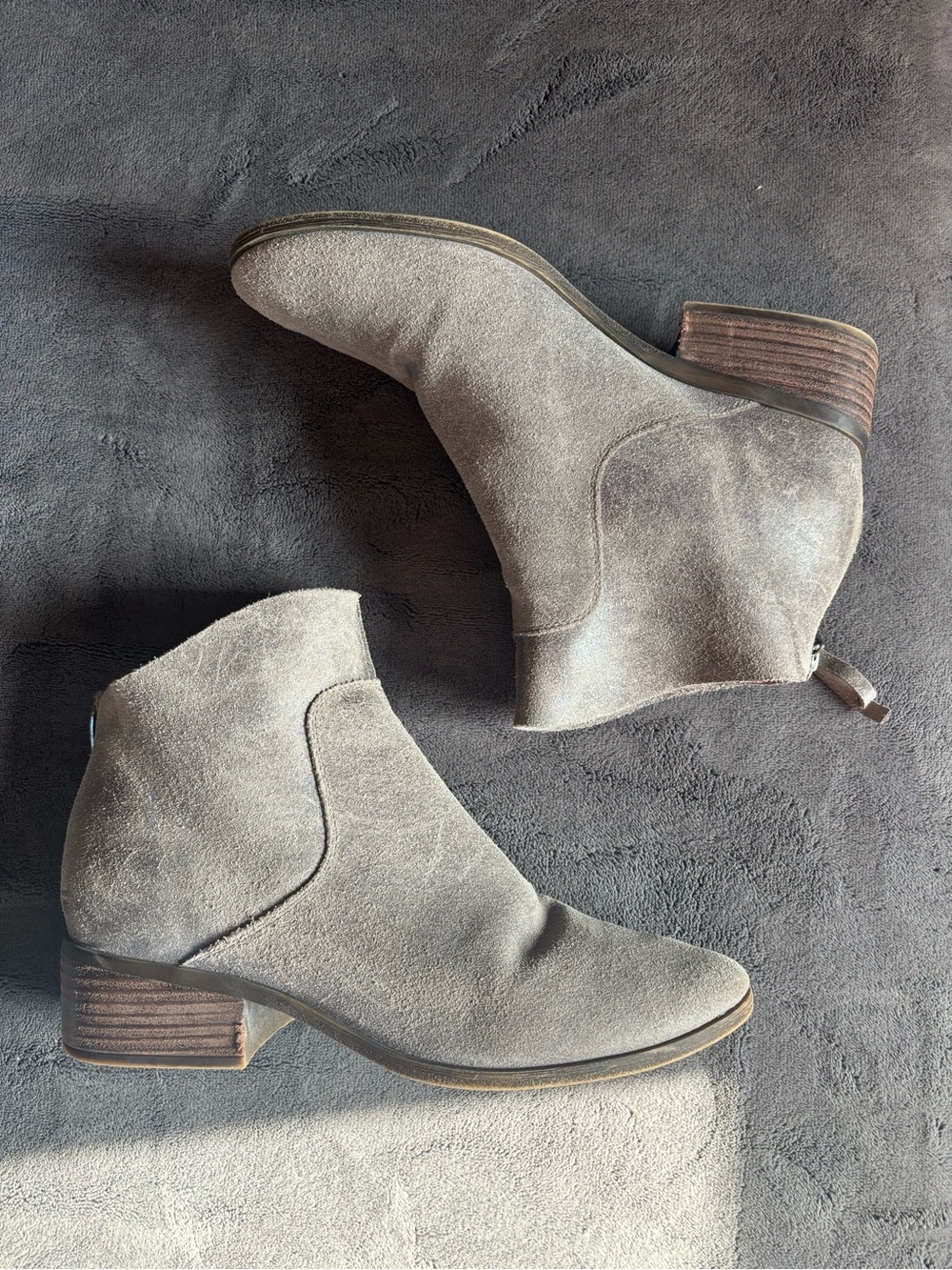 Lucky Brand Lahela Suede Ankle Booties, Size 8.5